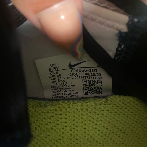 Nike Valerian Blue Air Max size 6.5y! - Picture 6 of 6